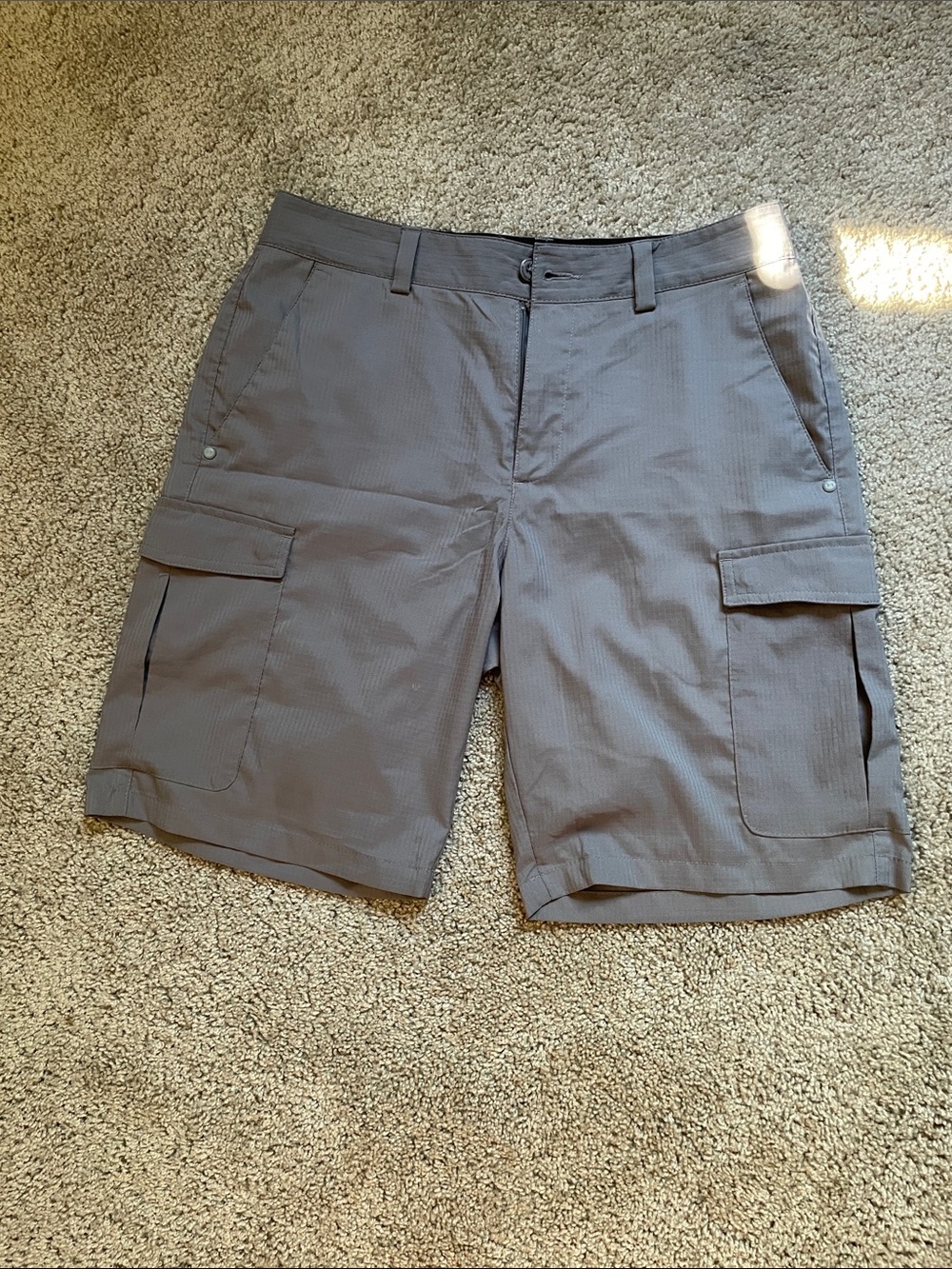 Men's Under Armor Cargo Shorts 30 Waist Gray - Classic Utility